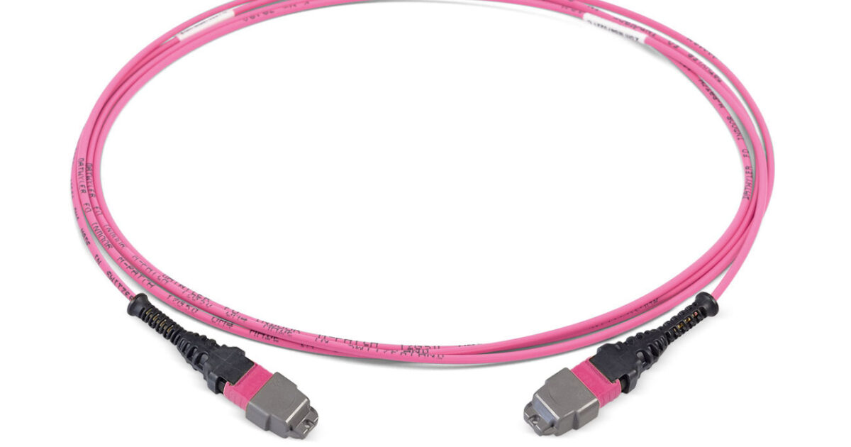 DCS patch cable, MTP/PC - MTP/PC, G50/125 OM4 | Datwyler IT Infra